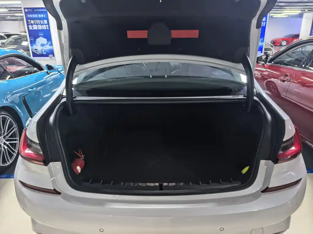 BMW 3 Series — фото 11