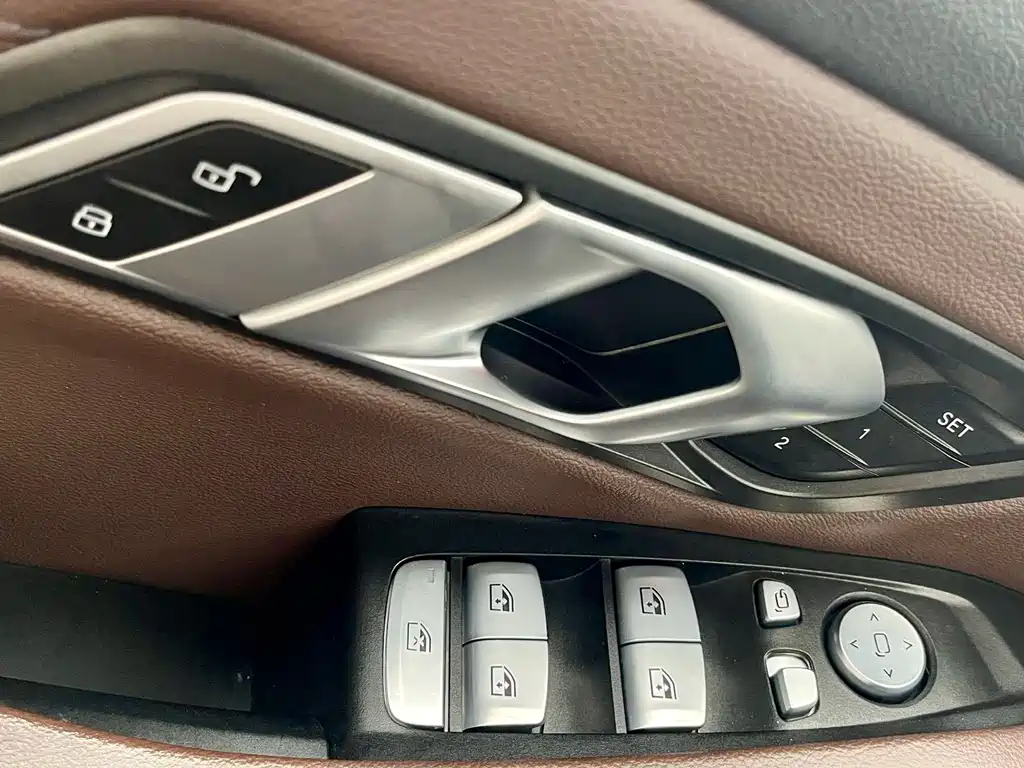 BMW i3 — фото 14
