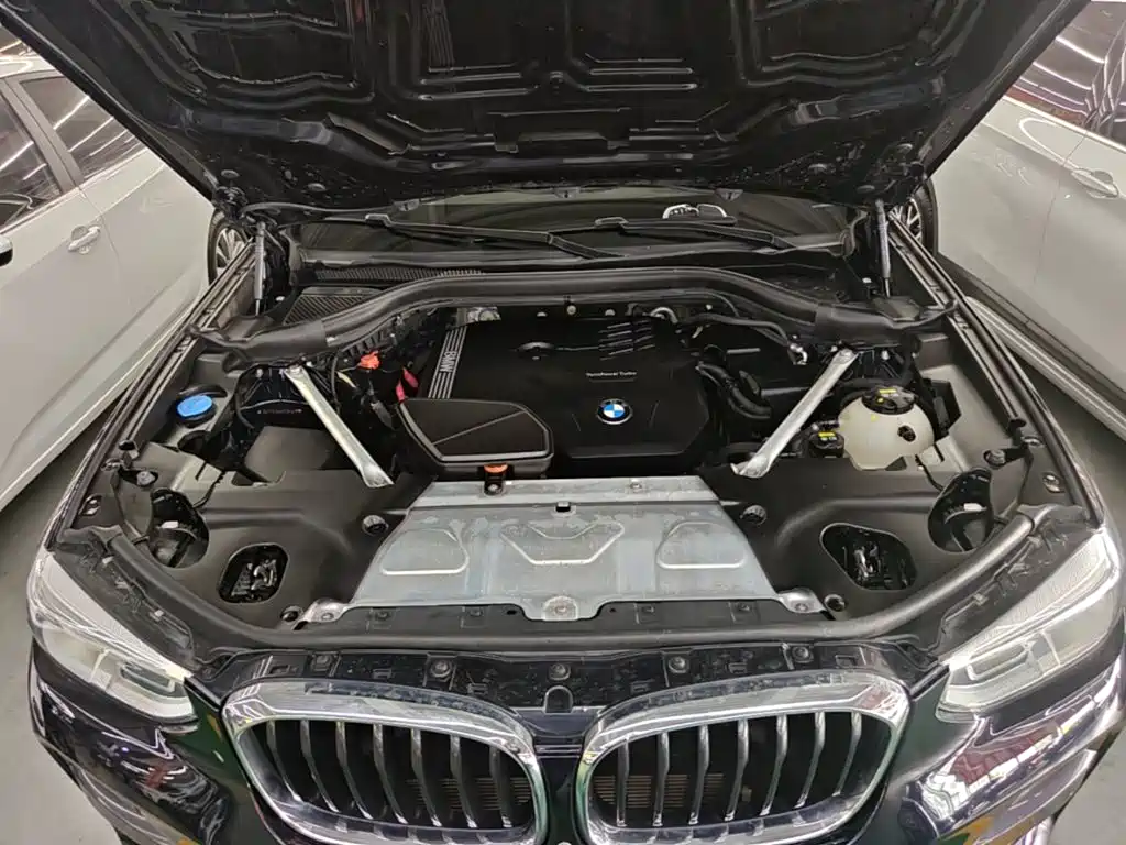 BMW X3 — фото 20