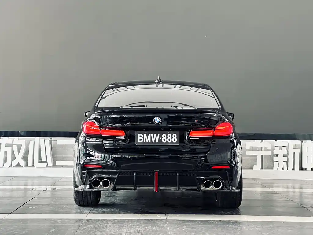 BMW 5 Series — фото 3