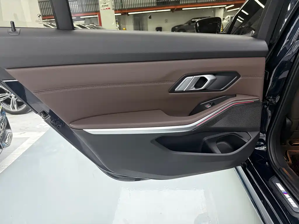 BMW 3 Series — фото 15