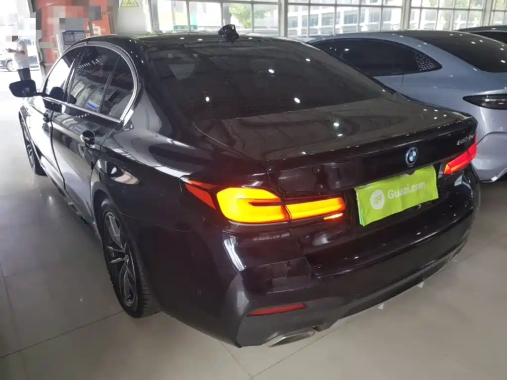 BMW 5 Series New Energy — фото 5