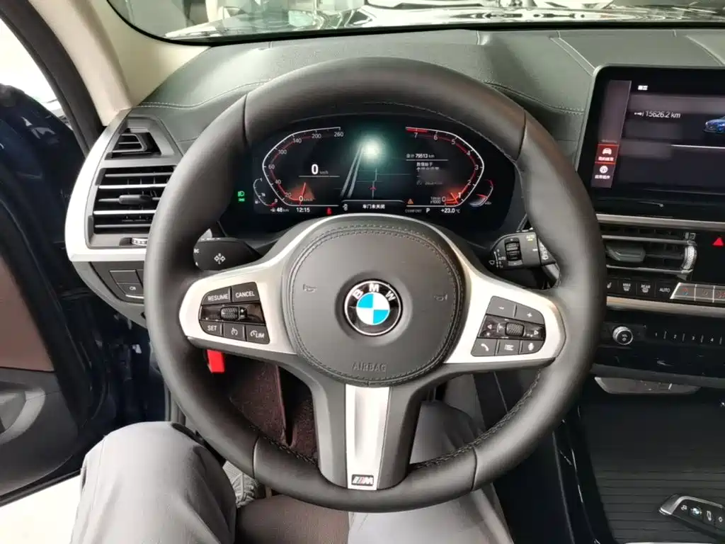 BMW X3 — фото 11
