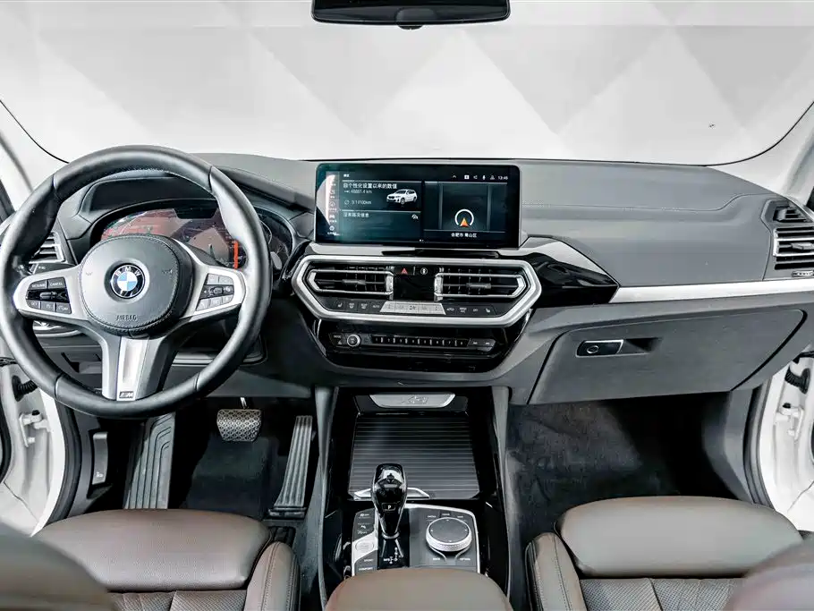 BMW X3 — фото 10