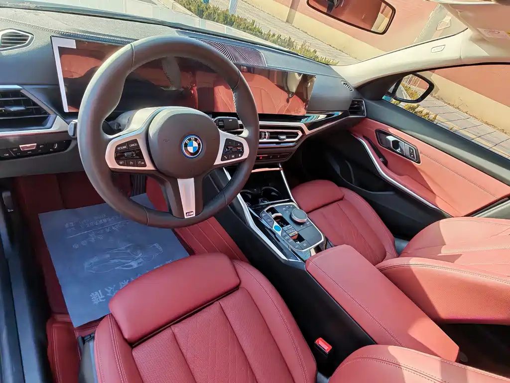 BMW i3 — фото 7