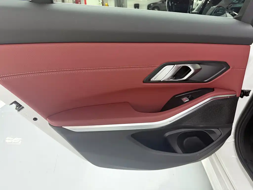 BMW 3 Series — фото 15
