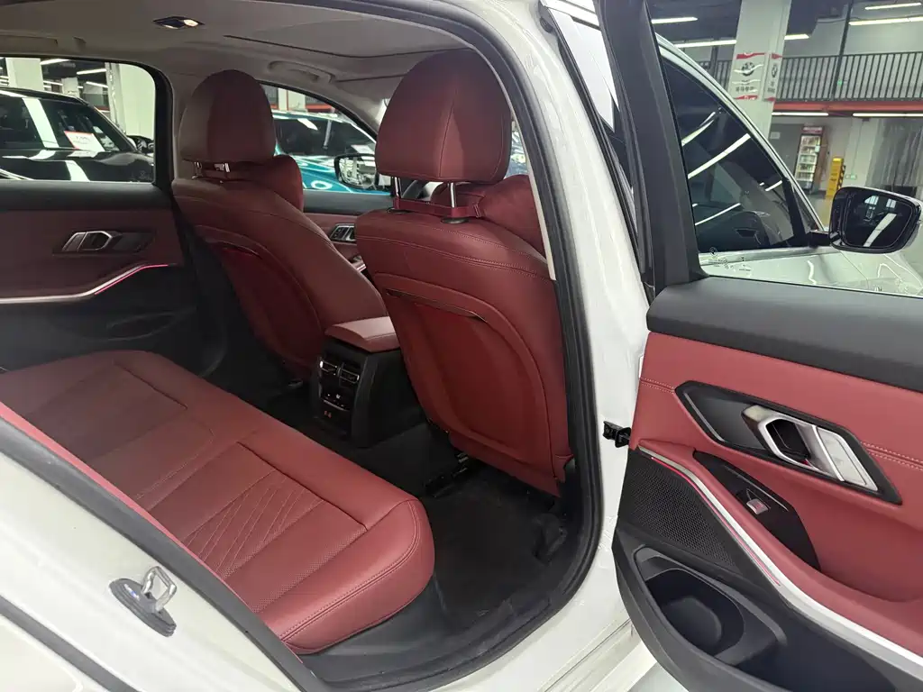 BMW 3 Series — фото 18