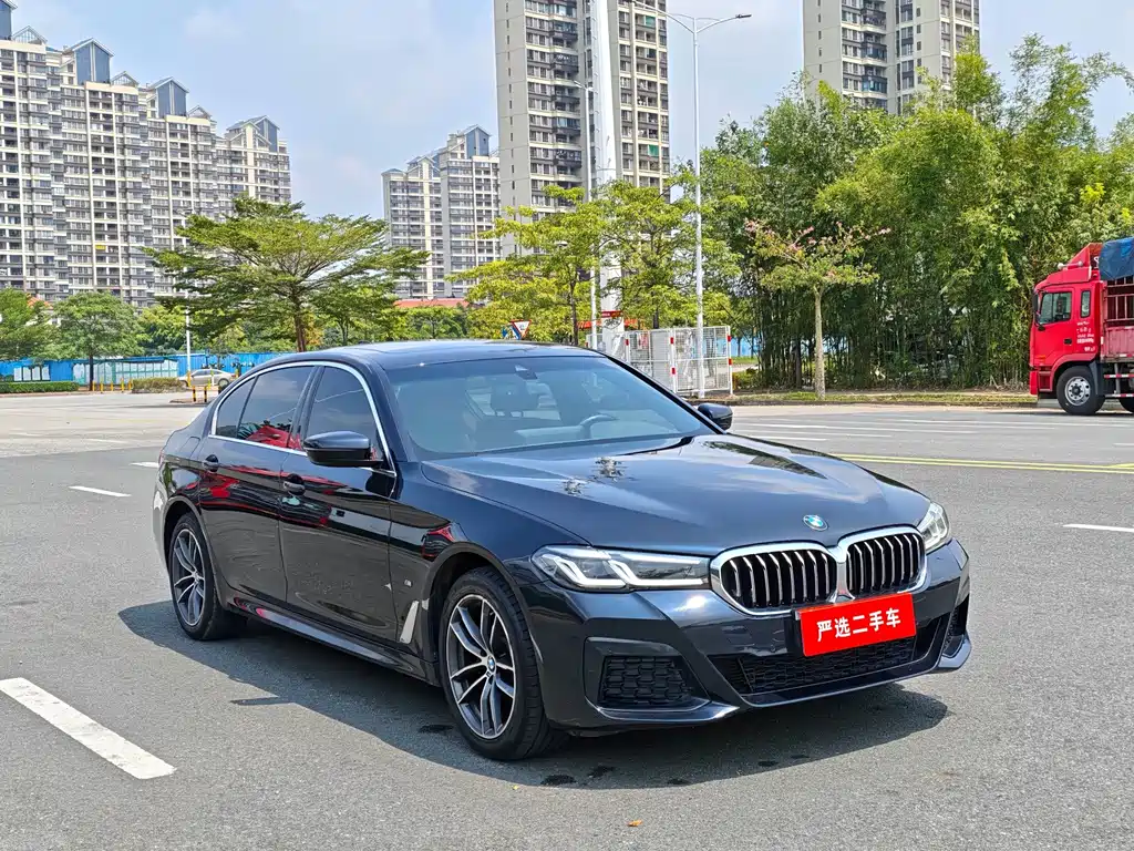 BMW 5 Series — фото 2