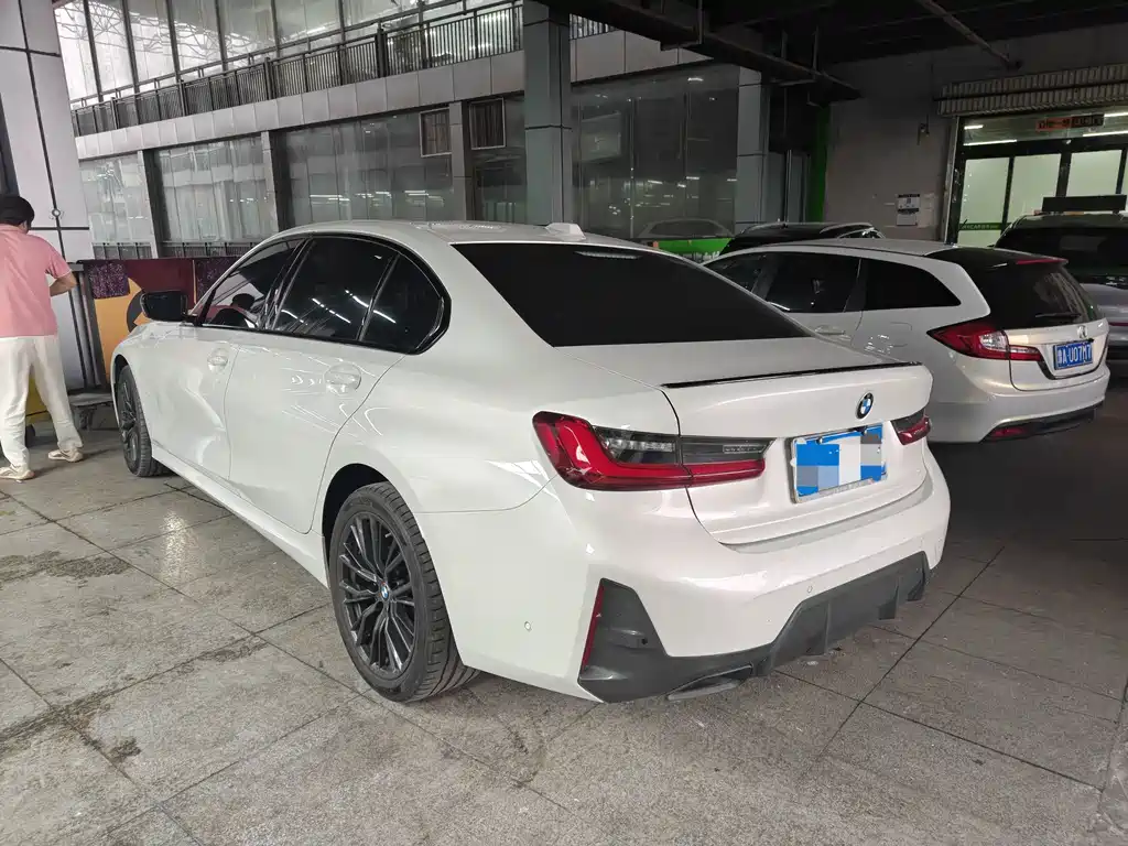 BMW 3 Series — фото 11