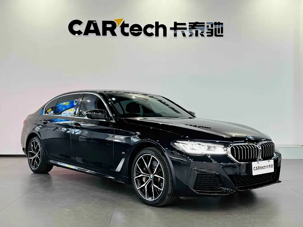 BMW 5 Series — фото 3
