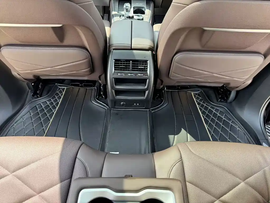 BMW X5 — фото 25