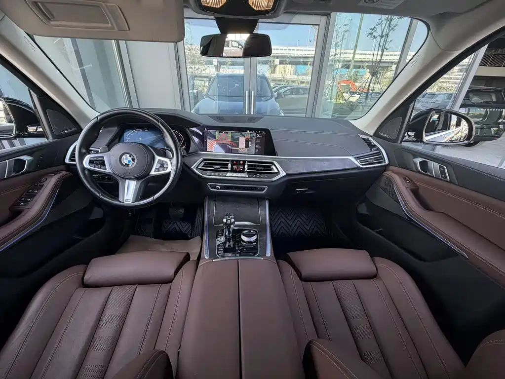 BMW X5 (Import) — фото 9