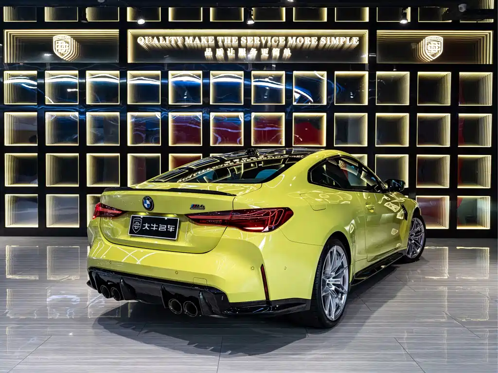 BMW M4 — фото 6