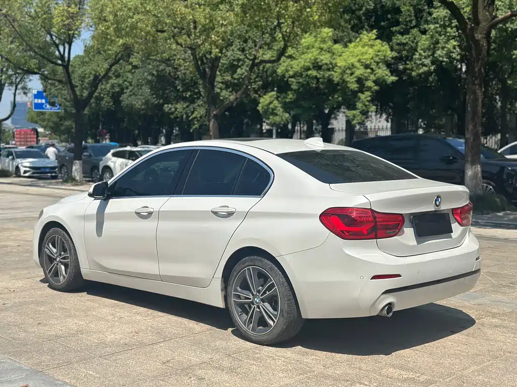 BMW 1 Series — фото 5
