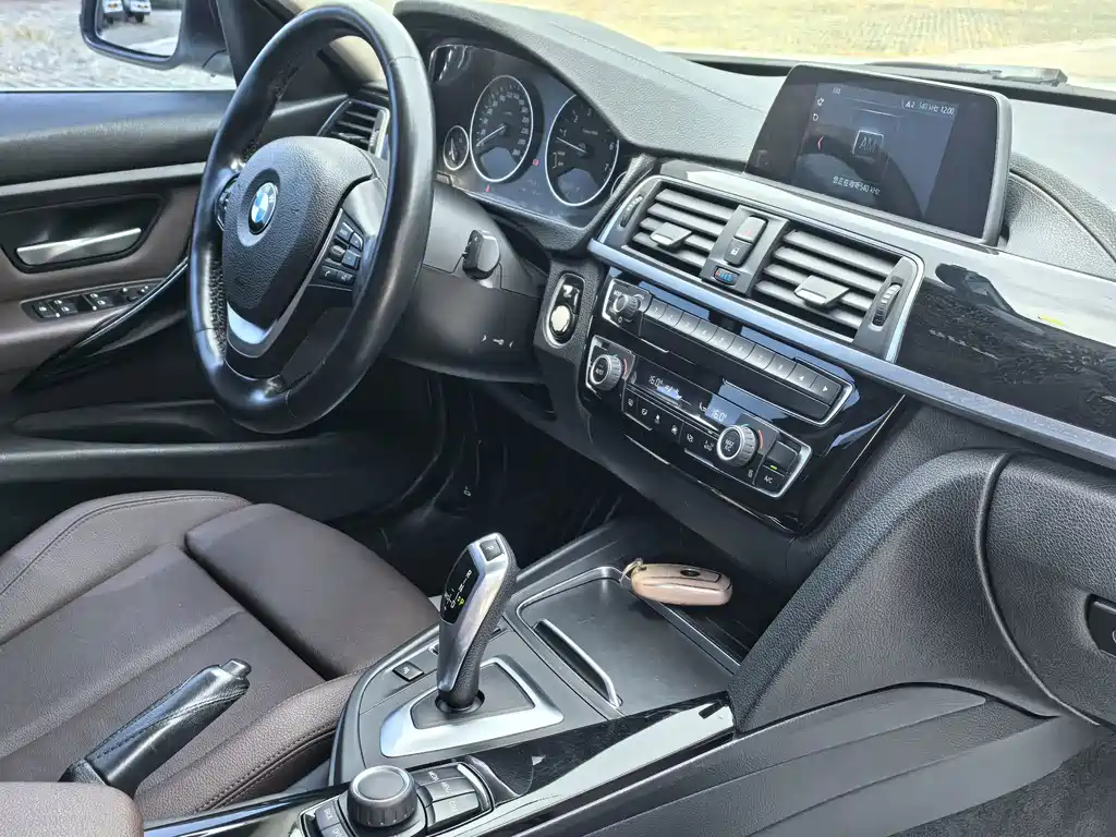 BMW 3 Series — фото 4