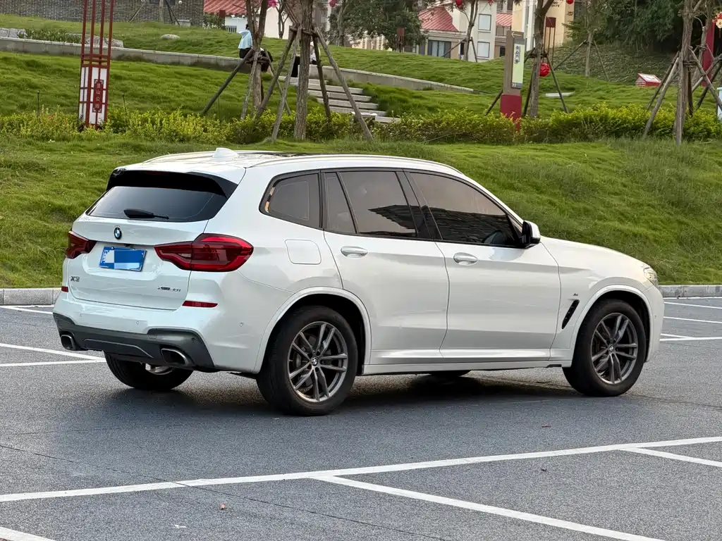 BMW X3 — фото 4