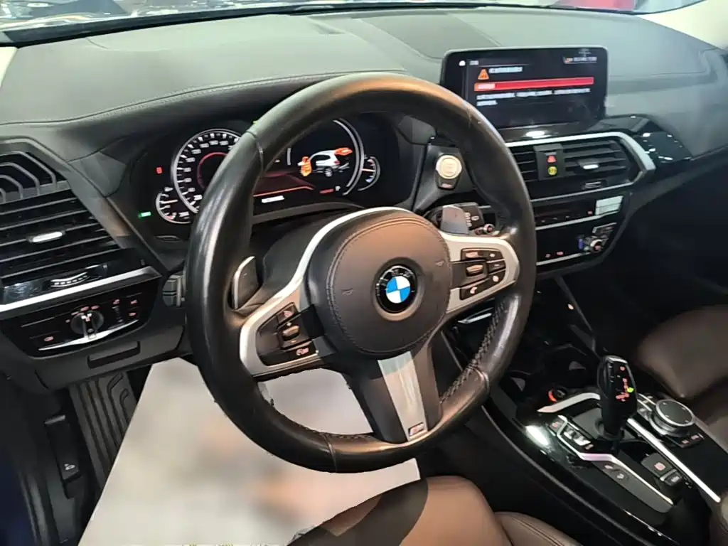 BMW X3 — фото 11