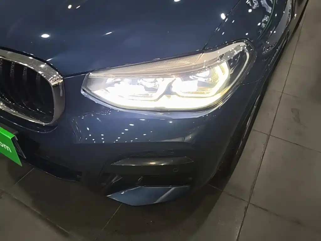 BMW X3 — фото 24