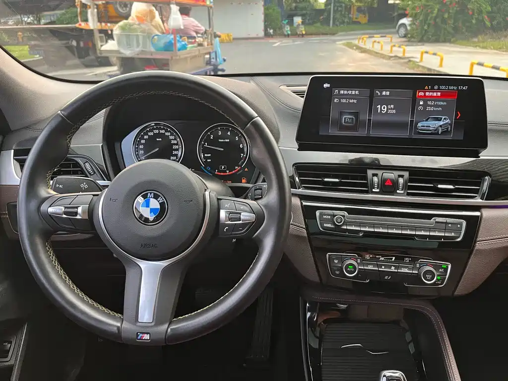 BMW X2 — фото 14