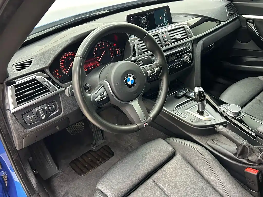 BMW 3 Series GT — фото 8