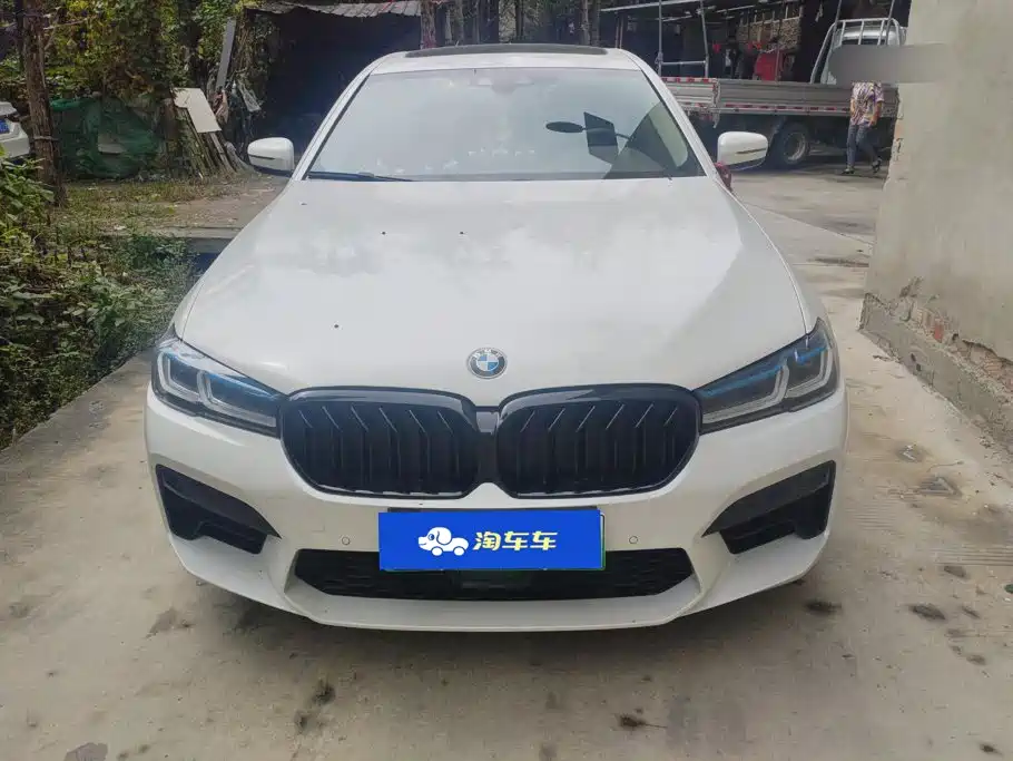 BMW 5 Series New Energy — фото 2