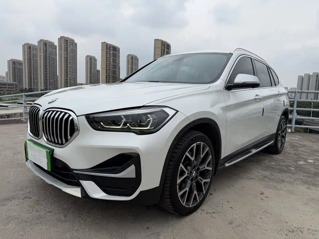 BMW X1 — фото 2