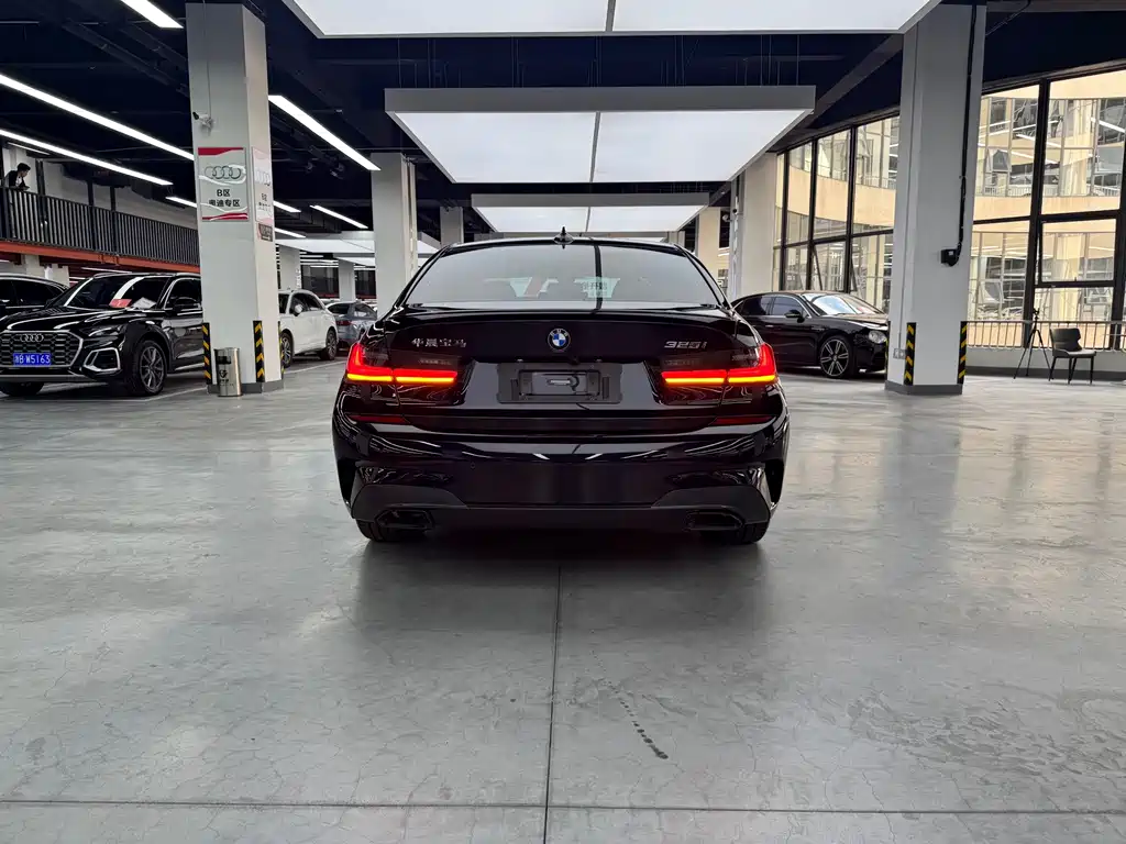 BMW 3 Series — фото 14