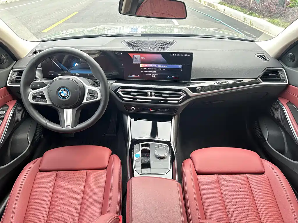 BMW i3 — фото 8