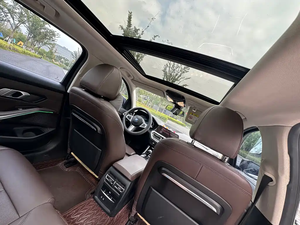 BMW 3 Series — фото 14