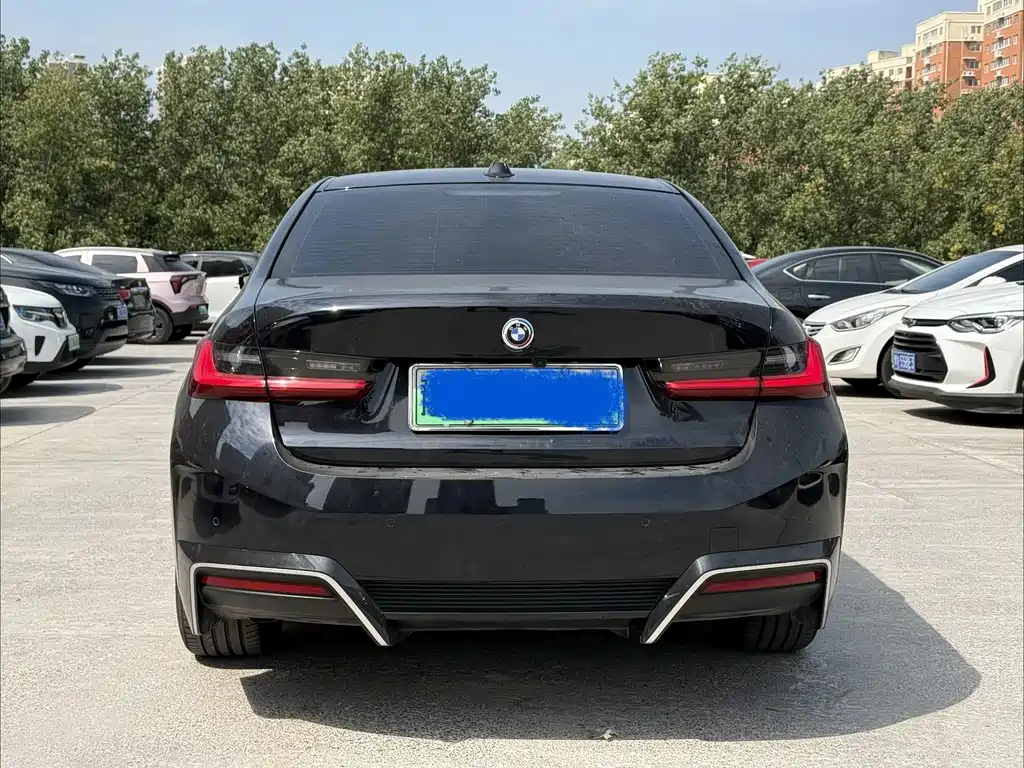 BMW i3 — фото 10