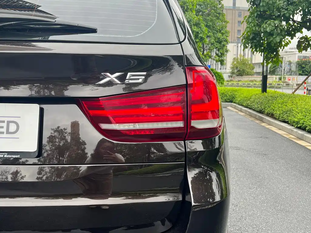 BMW X5 (Import) — фото 11
