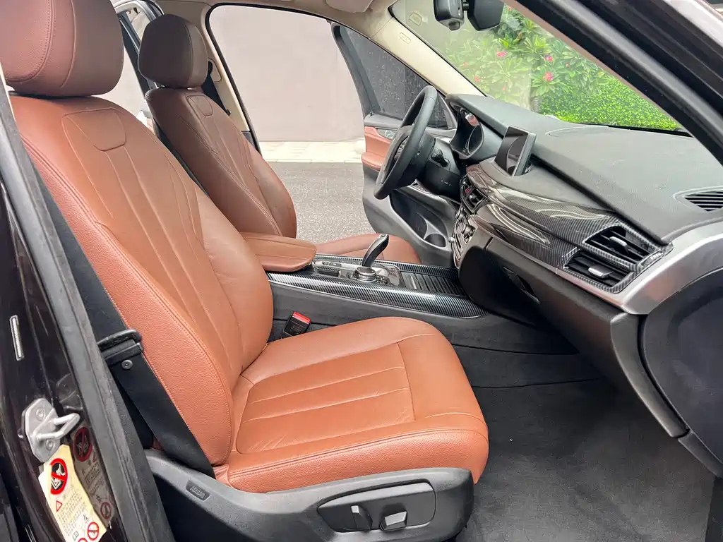 BMW X5 (Import) — фото 15