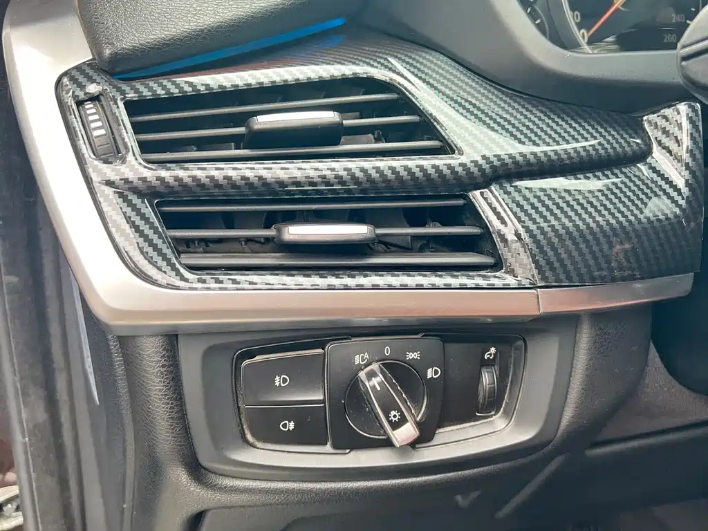 BMW X5 (Import) — фото 29