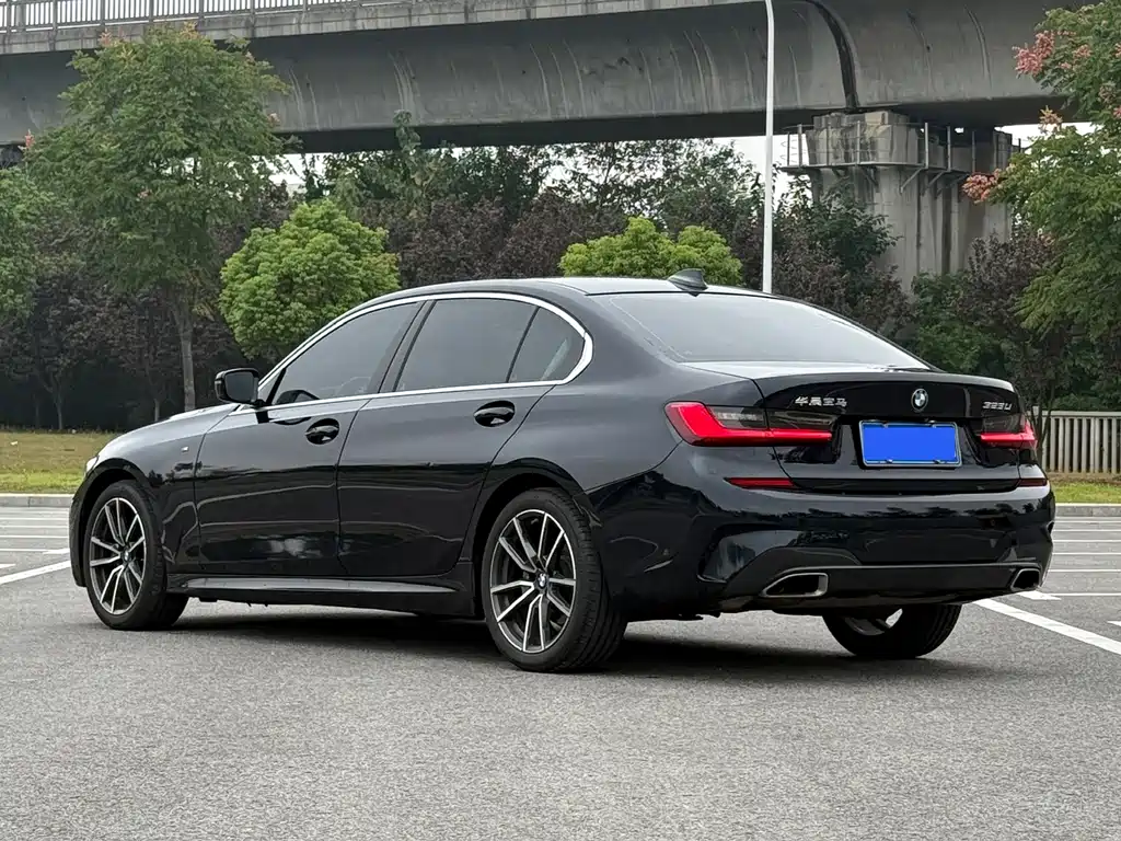 BMW 3 Series — фото 4