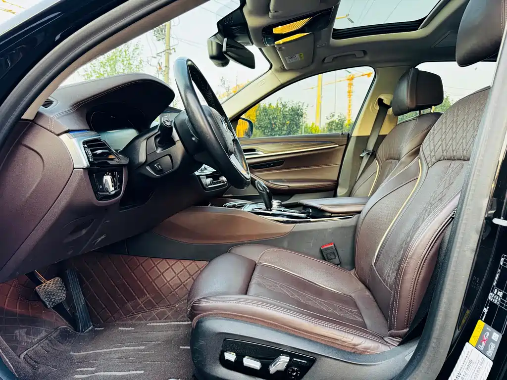 BMW 5 Series New Energy — фото 8