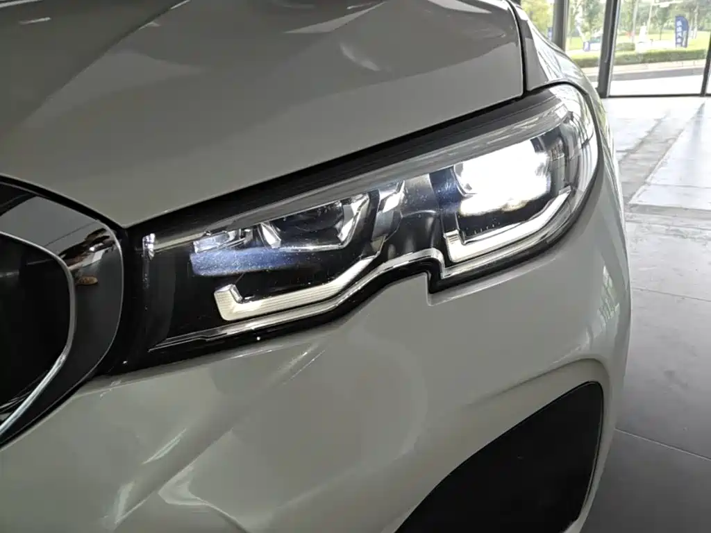 BMW 3 Series — фото 24