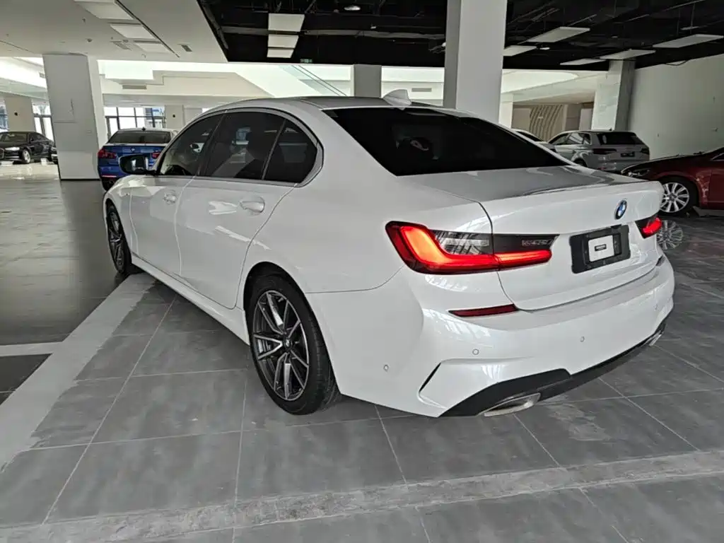 BMW 3 Series — фото 5