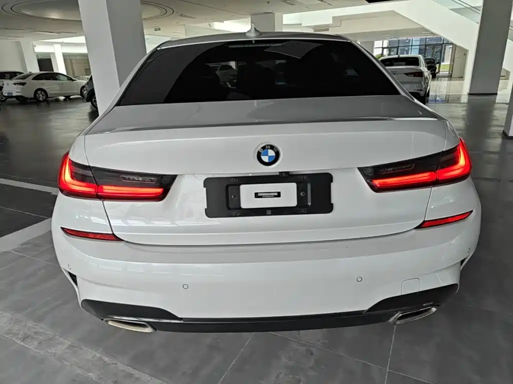 BMW 3 Series — фото 6