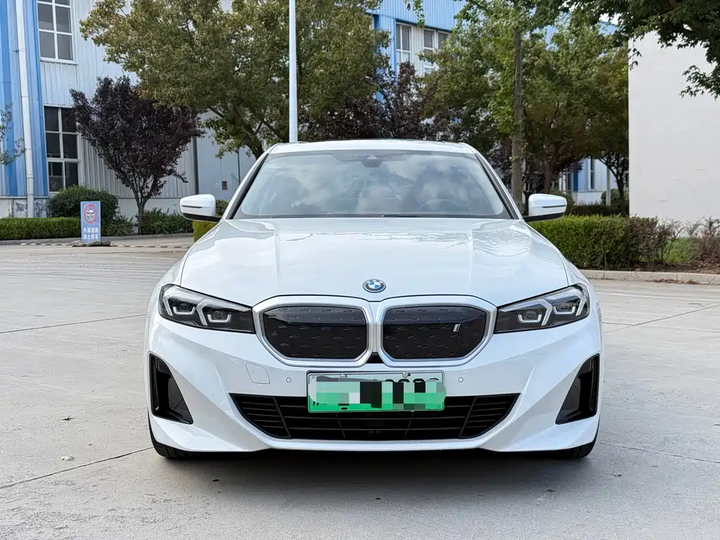 BMW i3 — фото 2
