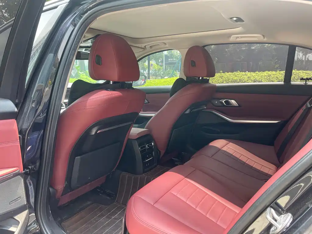 BMW 3 Series — фото 10