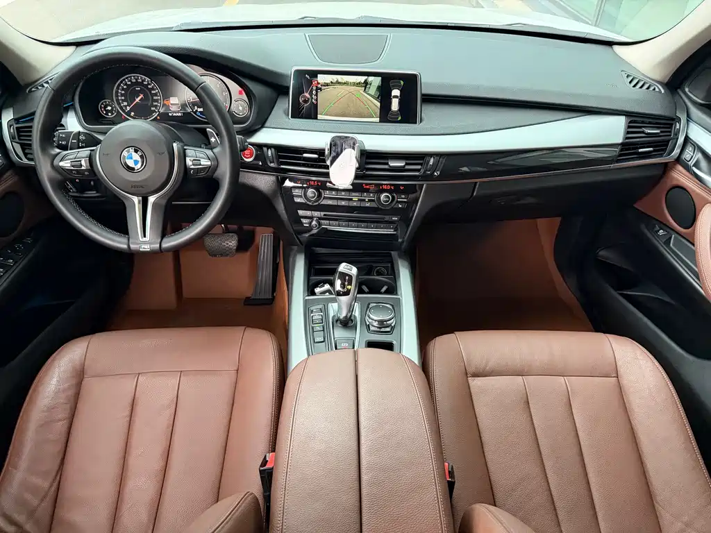 BMW X5 (Import) — фото 18