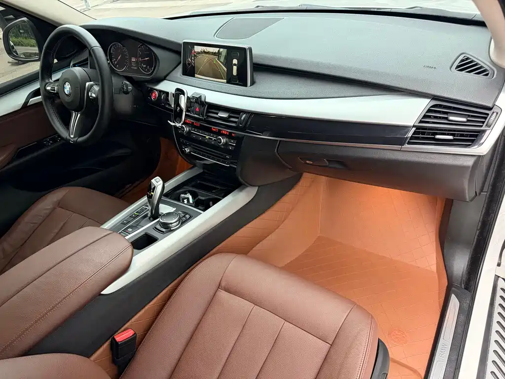 BMW X5 (Import) — фото 21