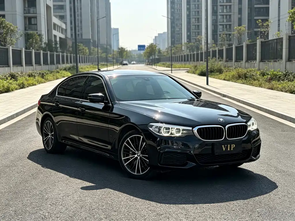 BMW 5 Series — фото 3