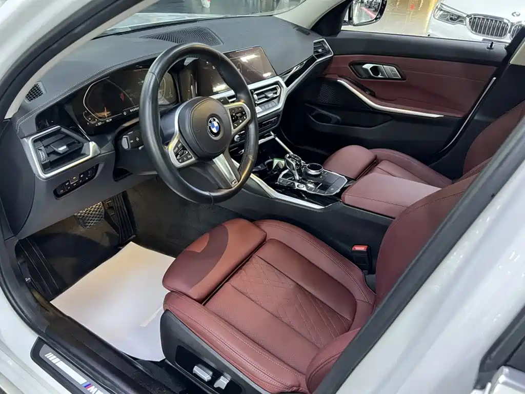 BMW 3 Series — фото 14