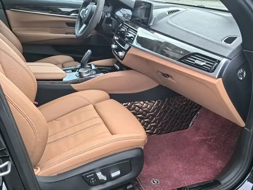 BMW 6 Series GT — фото 13
