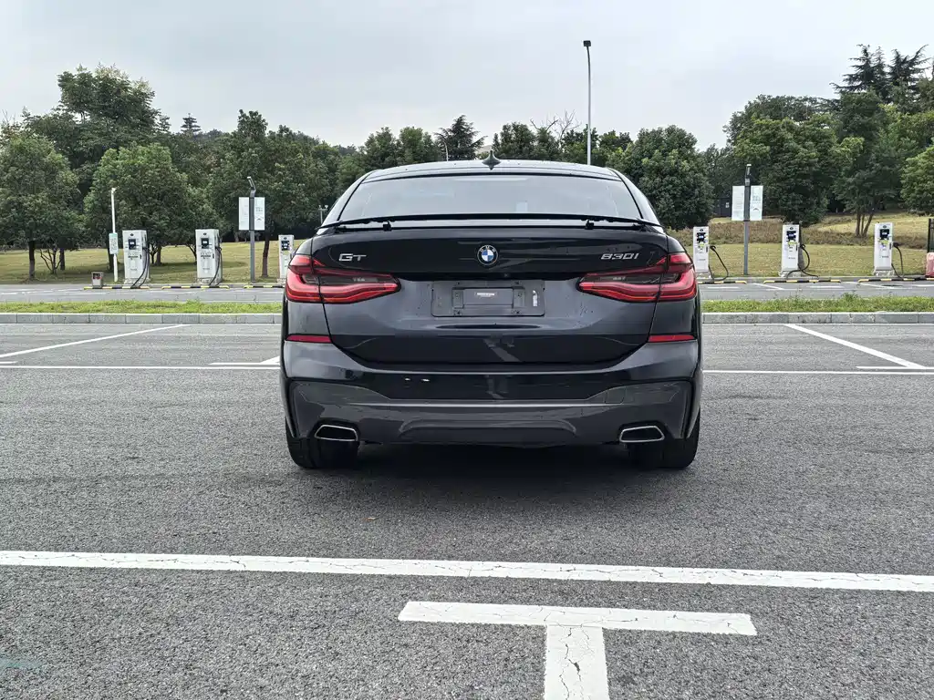 BMW 6 Series GT — фото 17