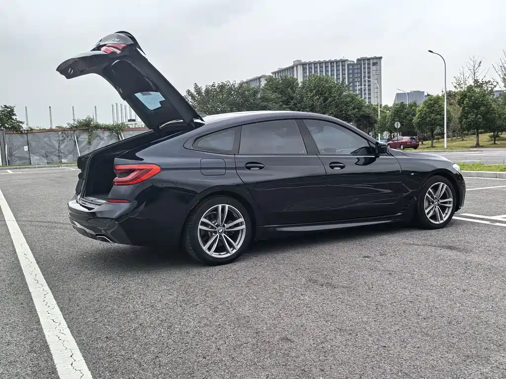 BMW 6 Series GT — фото 20