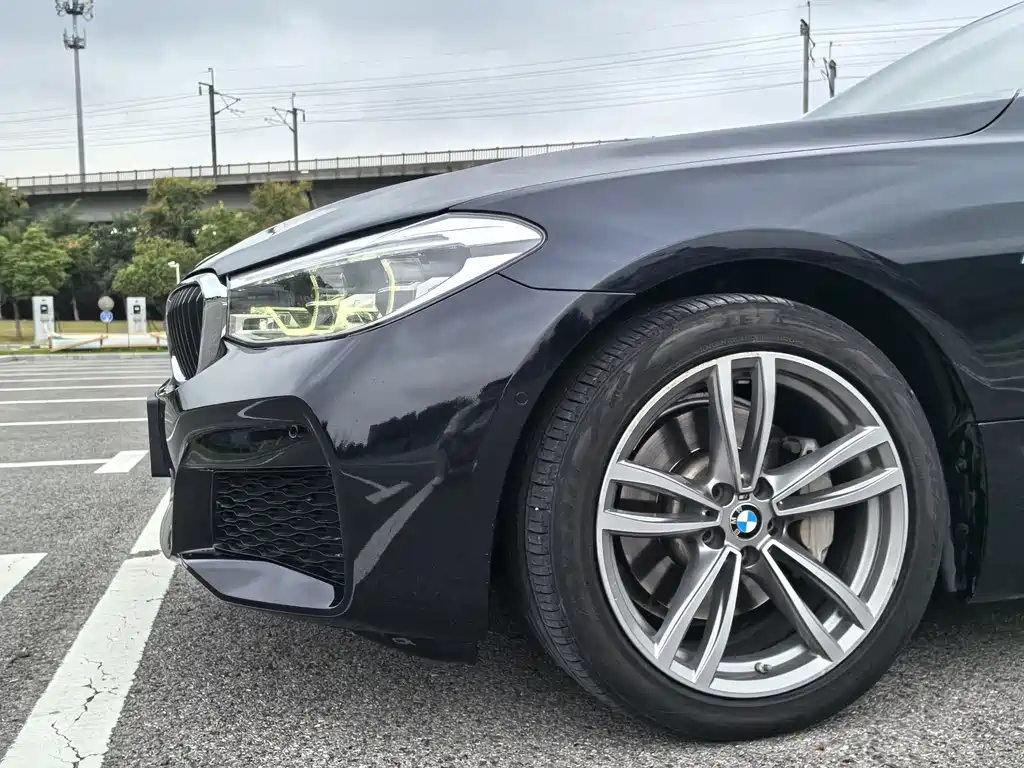 BMW 6 Series GT — фото 24