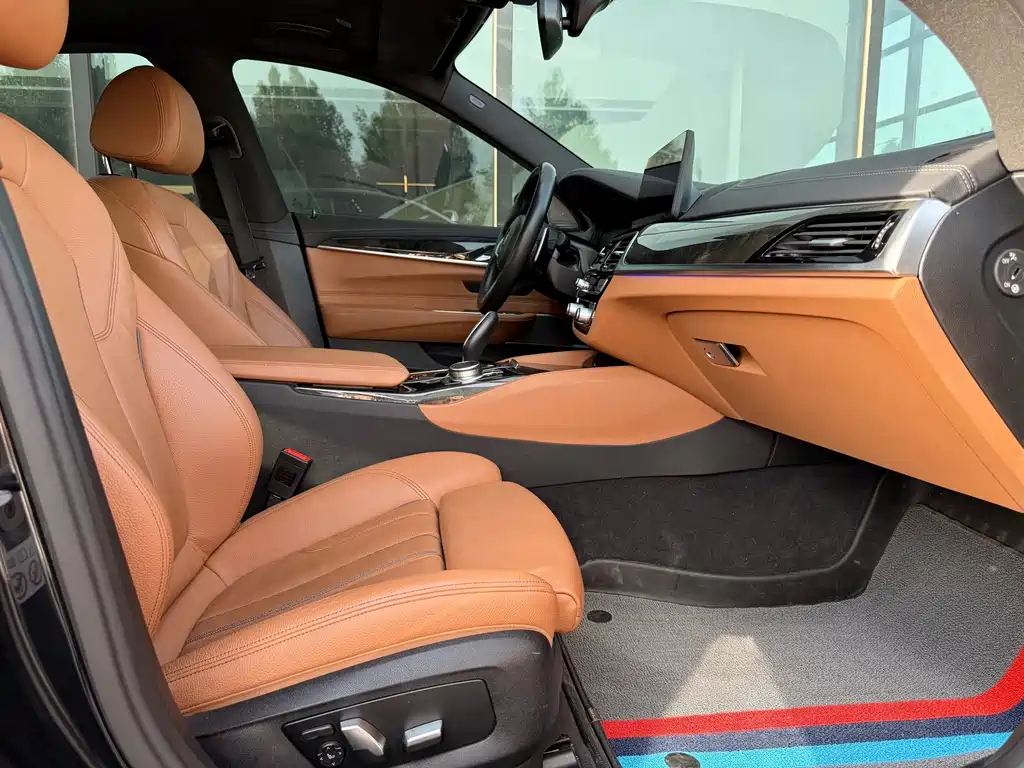 BMW 6 Series GT — фото 25