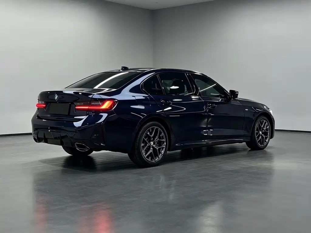 BMW 3 Series — фото 12